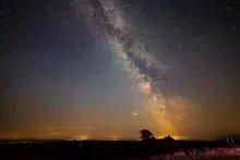Perseid meteor i Mælkevejen