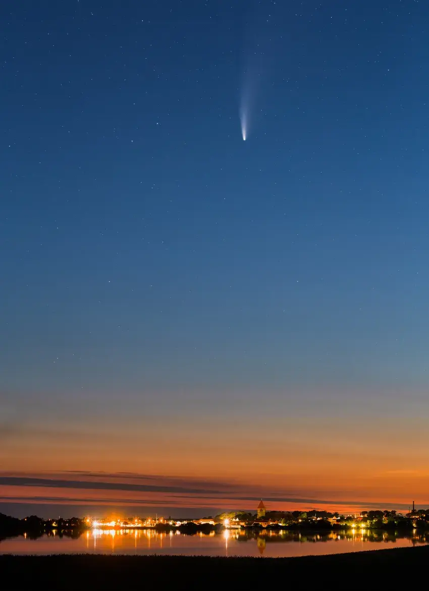 Comet Neowise above Stege, Møn