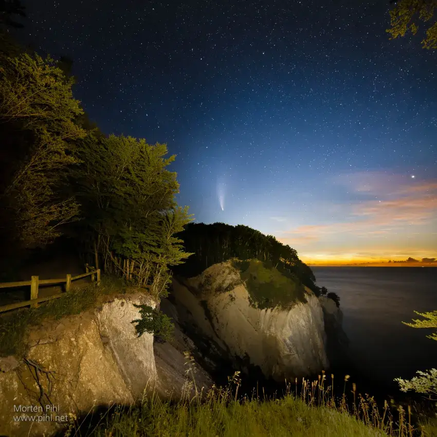 Neowise at Møns Klint